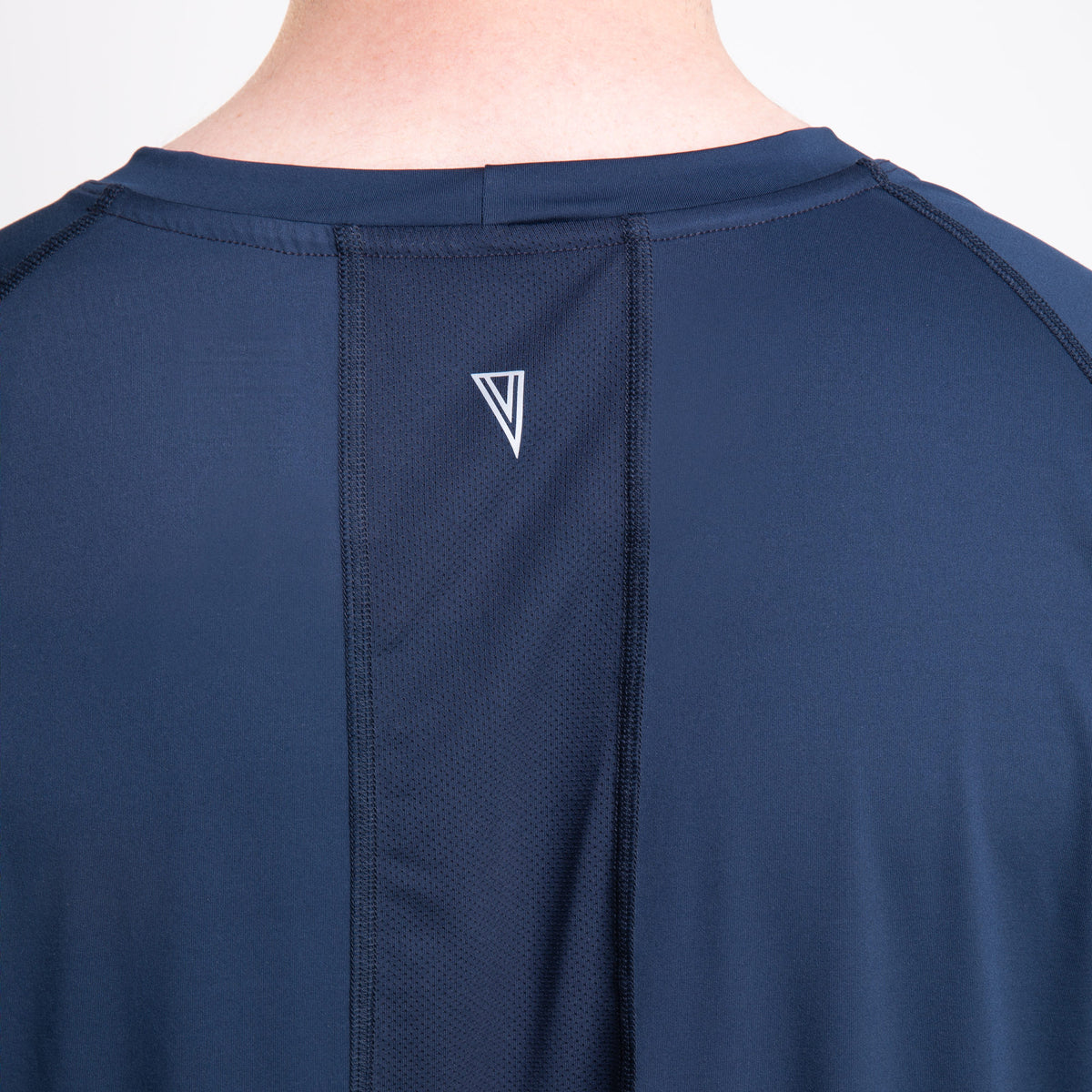 We offer Men's ZinTex Long Sleeve Sports Tee - Midnight NonZero Gravity to  our customers who are valued at an affordable price along with a high  standard of service